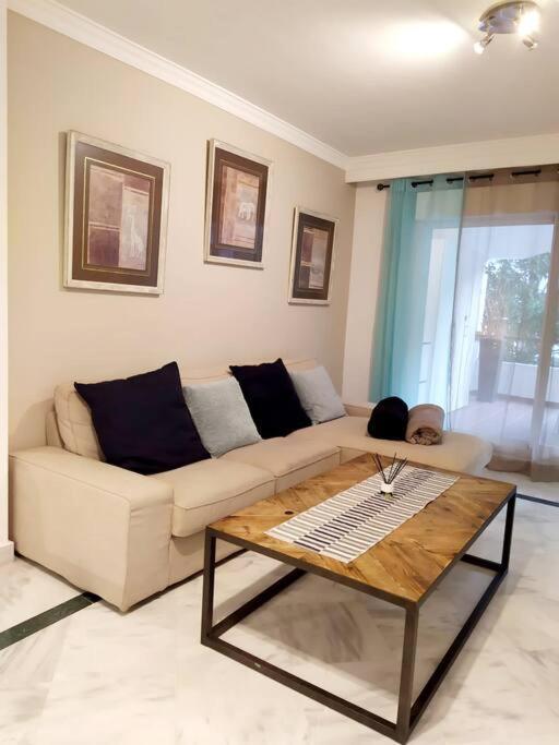 Apartamento Deluxe Puerto Banus Leilighet Marbella Eksteriør bilde