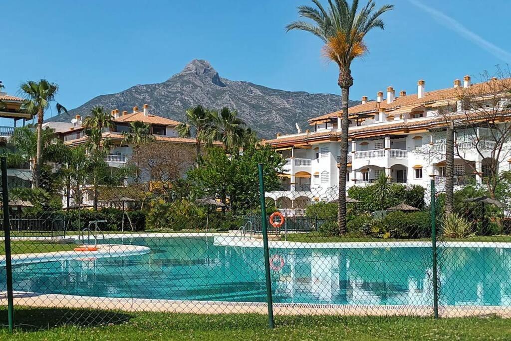 Apartamento Deluxe Puerto Banus Leilighet Marbella Eksteriør bilde